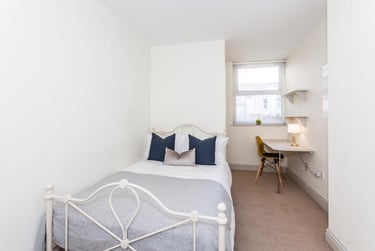 7 bed house, Malefant Street, Cathays, Cardiff, CF244QH - Image 10